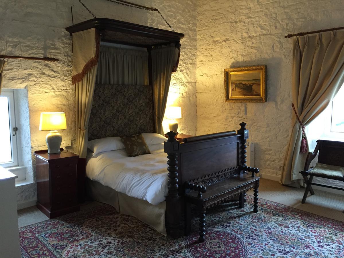 Ross Castle B&B Oldcastle Extérieur photo