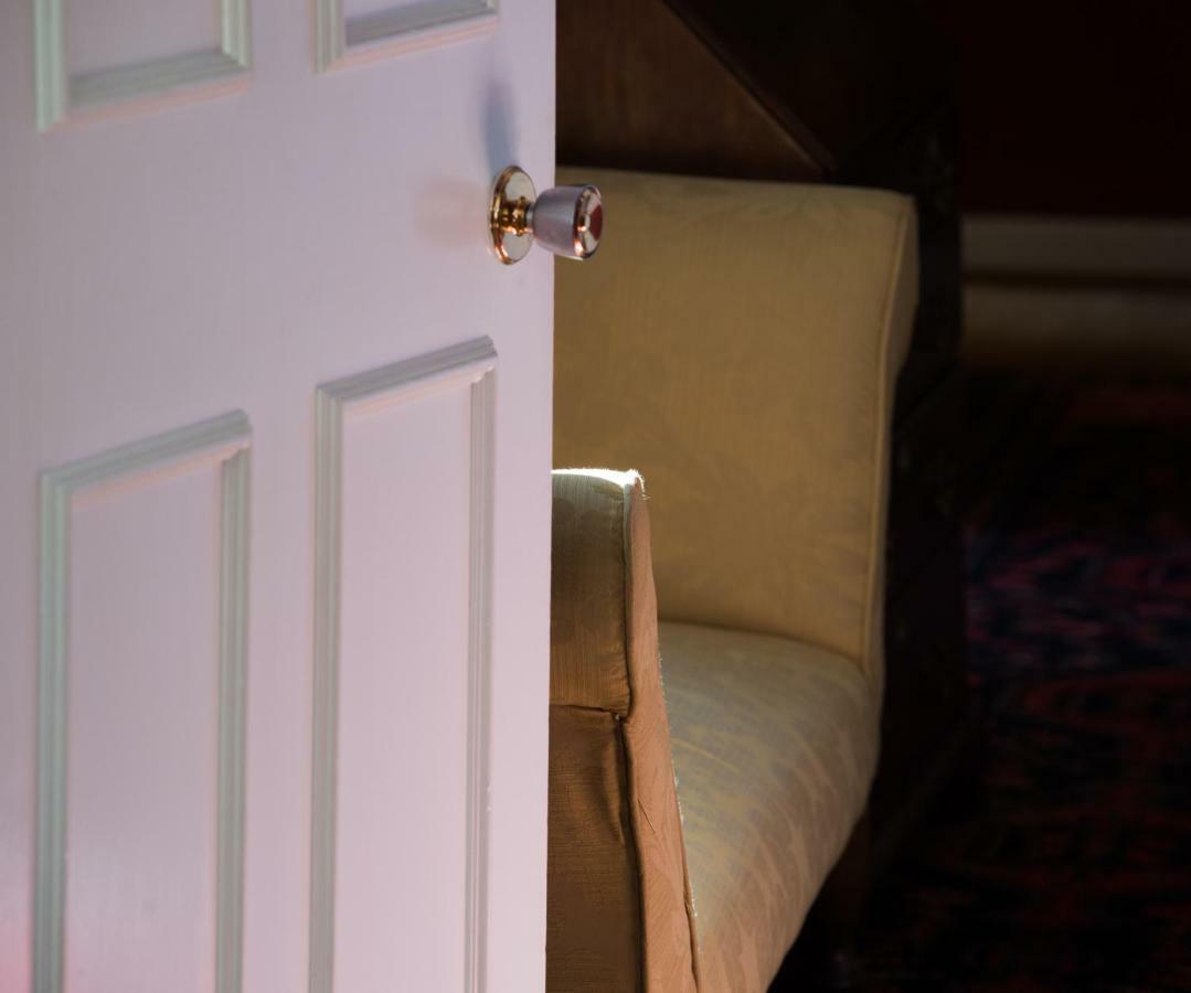 Ross Castle B&B Oldcastle Extérieur photo